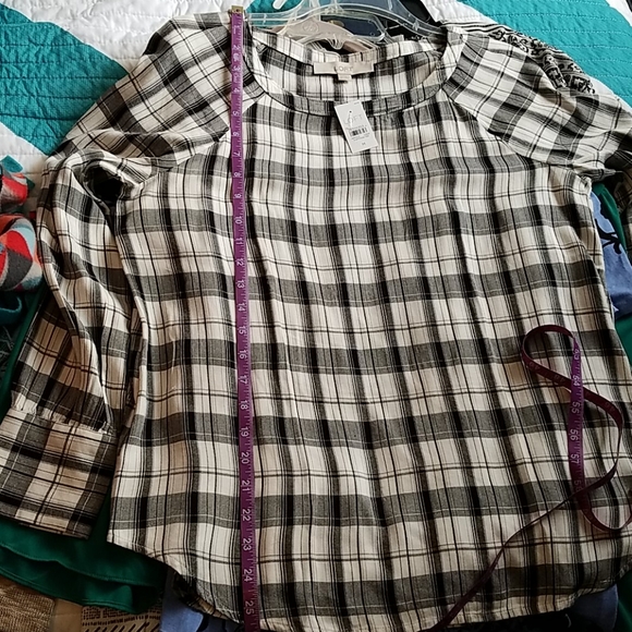 LOFT plaid long sleeve blouse - Picture 4 of 5